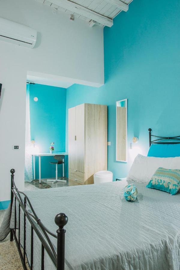 Magico Sole Bed & Breakfast ปอร์โต เอมเปโดเกล ภายนอก รูปภาพ
